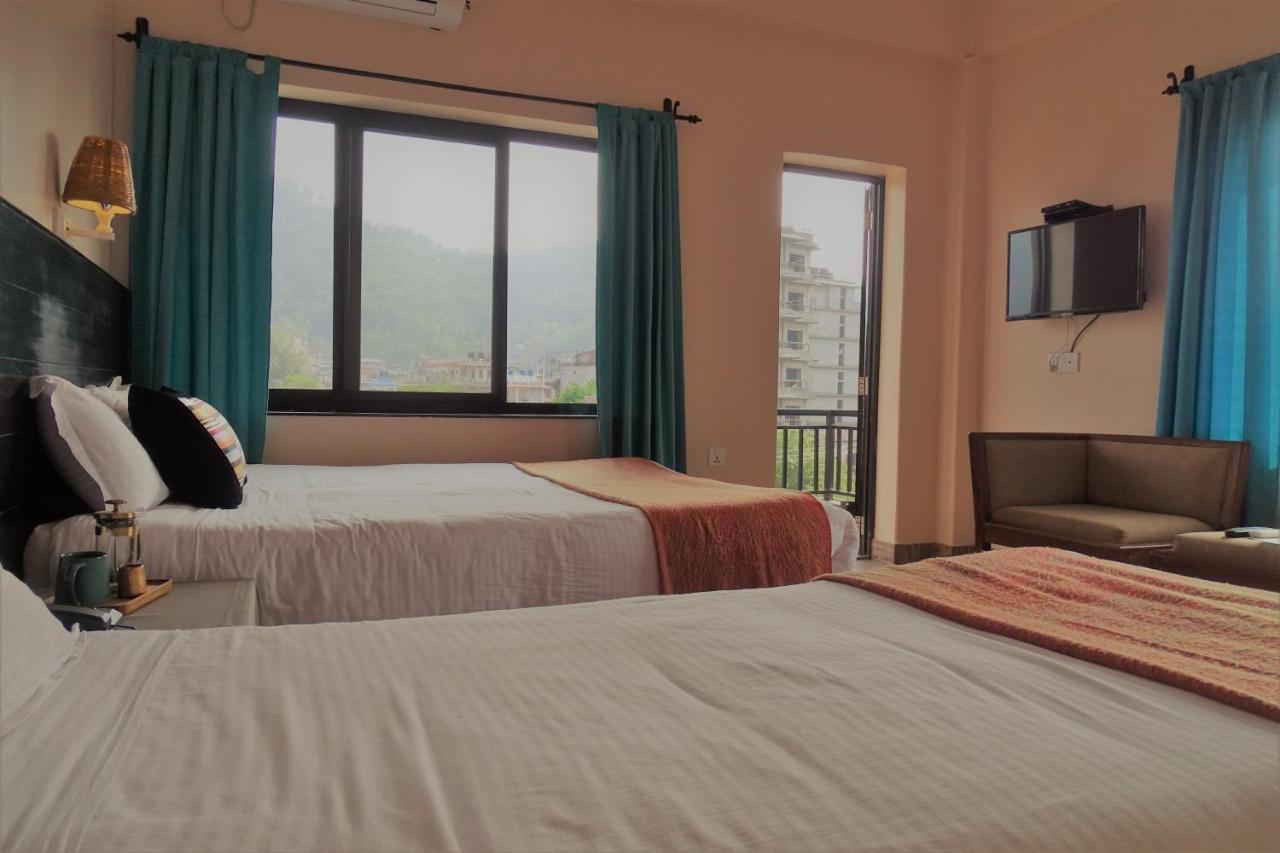 Hotel Karuna Pokhara Exterior foto